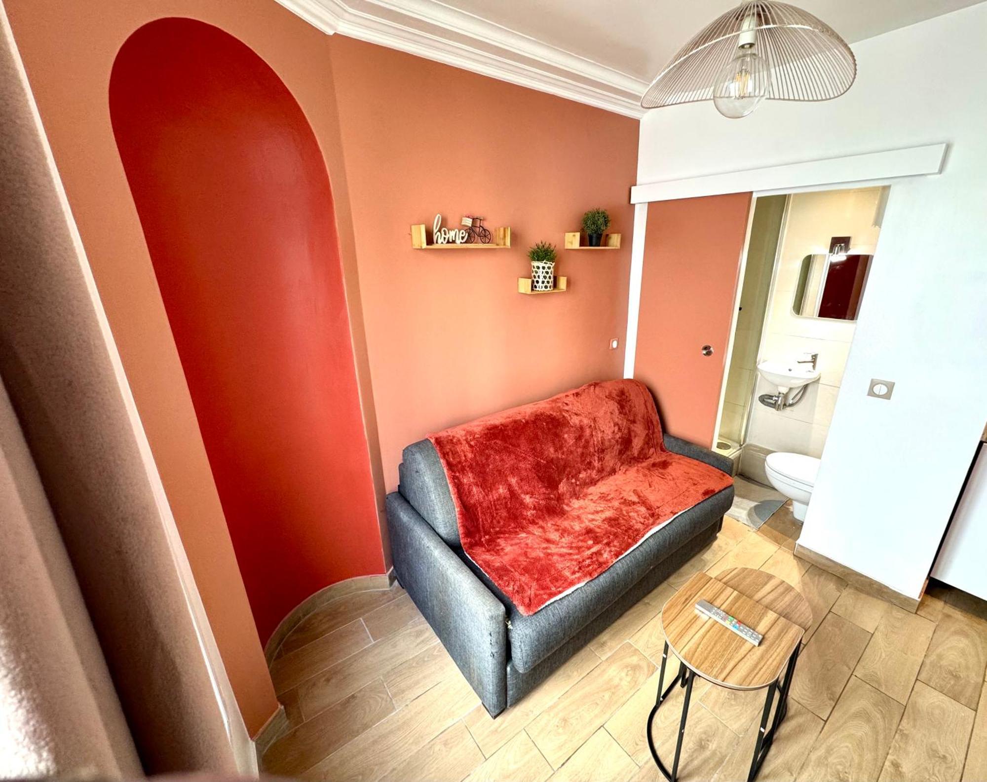 Home Sweet Home Pigalle Montmartre Paris Bagian luar foto